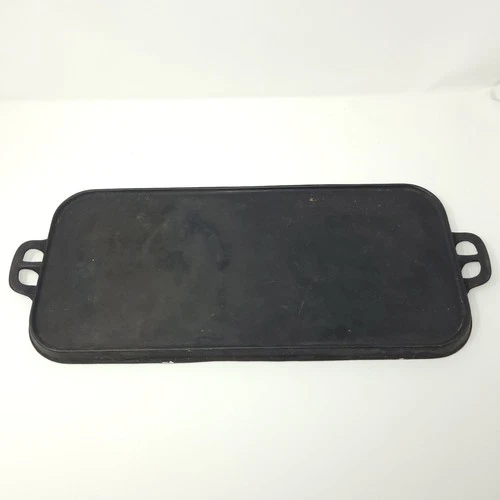 Vintage WAGNER No 8 Cast Iron Long Griddle 19x8.5