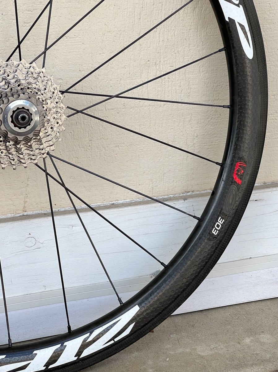 Zipp 303 Firecrest Tubular Rim Brake Carbon Road Bike Zipp 303 Firecrest Tubular Rim Brake Carbon Road Bike