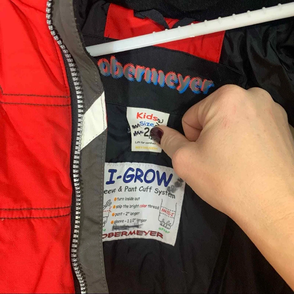Obermeyer Rojo Invierno Niños Esquí Impermeable Parka Puffer Abrigo Talla 2 ¡Excelente Estado! Foto 2 de 4