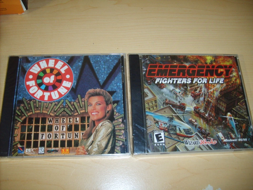 13 1990s PC GAME LOT FOOTBALL BASEBALL GOLF WHEEL FORTUNE SURFING FISHING NEW! - Image 2 of 4