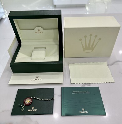 OEM ROLEX Daytona Watch Box Set Full Set Booklets 116520 116509
