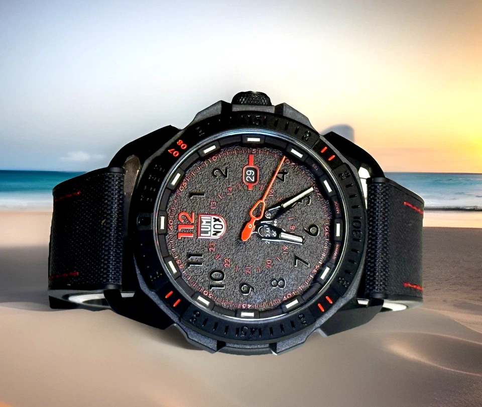 LUMINOX ICE-SAR ARCTIC - XL.1002 Black Dial Red Trim Hybrid Strap 46 MM Sapphire - Image 2 of 4
