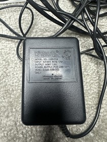 Nintendo NES Gray Console Original 1985 Controllers And Power Cord And Adapter