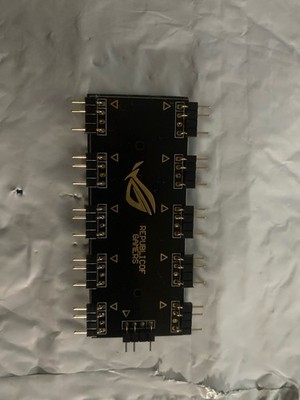 ASUS ROG ARGB & PWM Fan Hub / Splitter   Unbenutzt!
