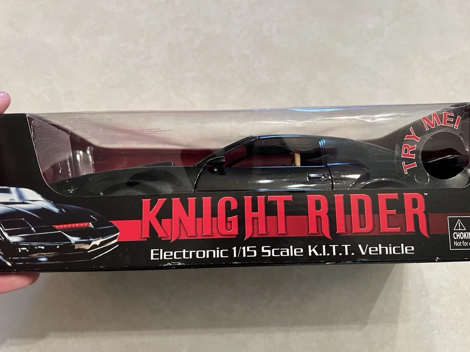 Knight Rider Electronic 1/15 Scale KITT Vehicle Car Diamond Select Toys-New-Read - Image 2 of 4