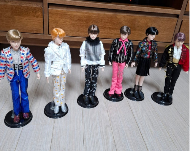 Mattel BTS Prestige Fashion Doll BST doll JIN/RM/J-hope/Jungkook