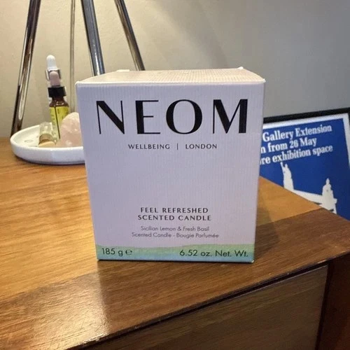 Neom Feel Refreshed Scented Candle 185g 1 Wick - RRP £38