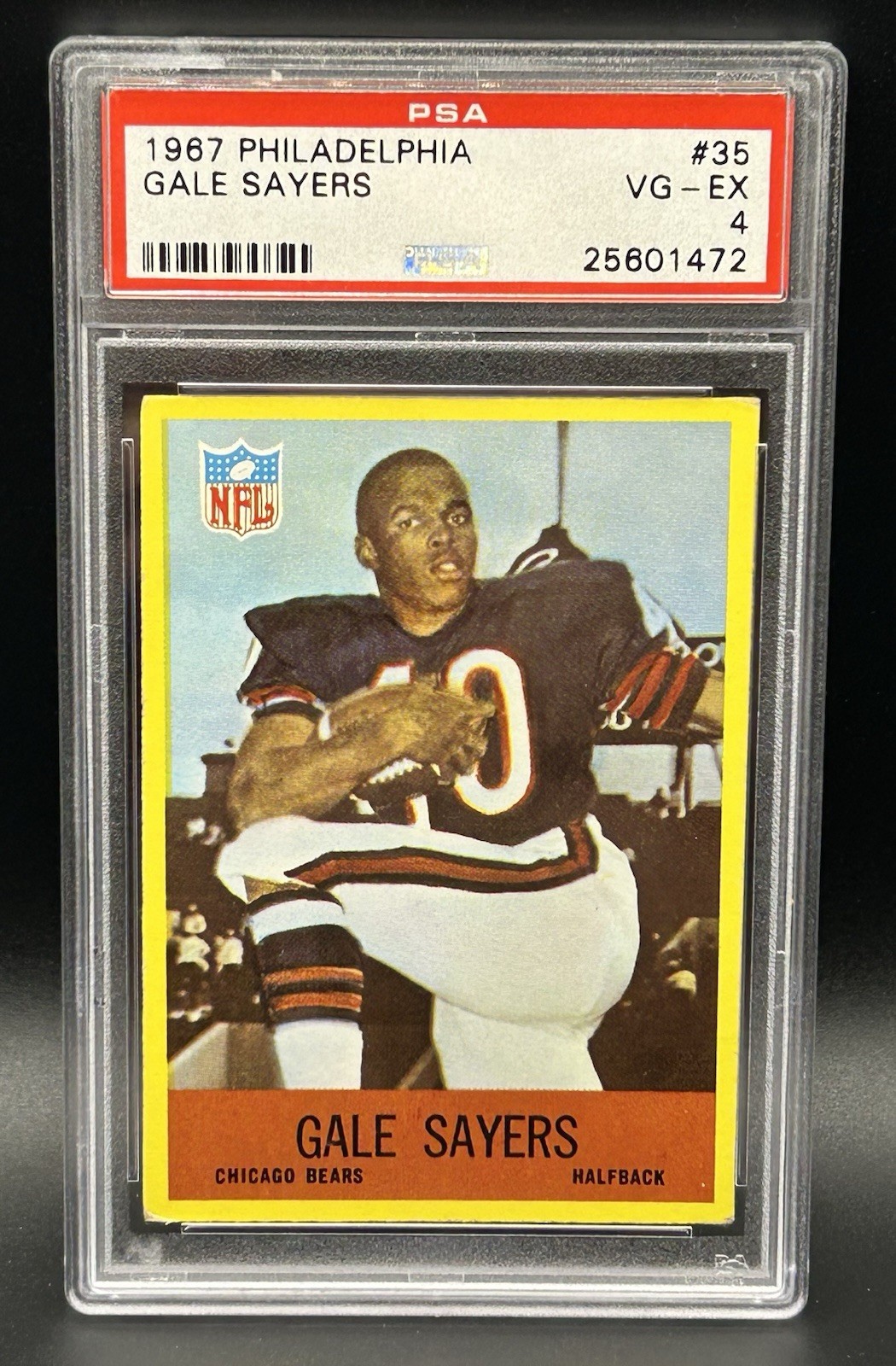1967 Philadelphia Gale Sayers PSA 4 HOF Chicago Bears 2nd Card