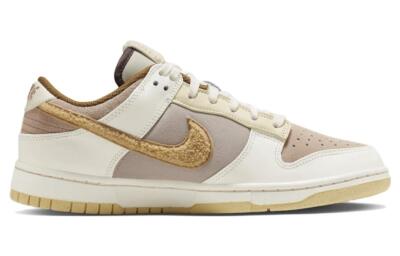 Level SS/New - Nike Dunk Low Year Of The Rabbit - Fossil Stone