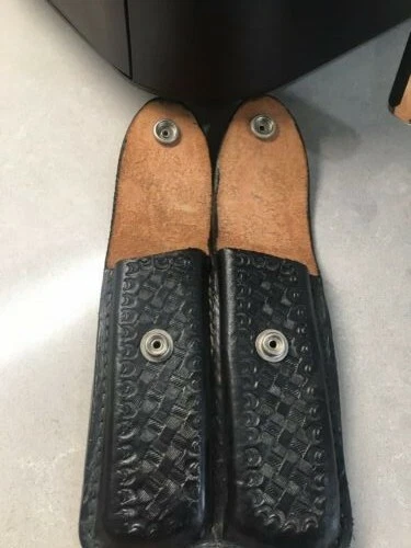 Black Leather Two Magazine Pouch by El Dorado - Image 4 of 4