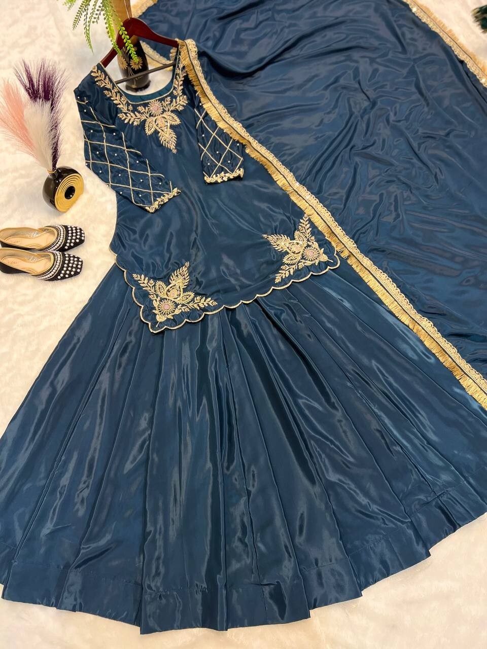 Picture 4 of 14