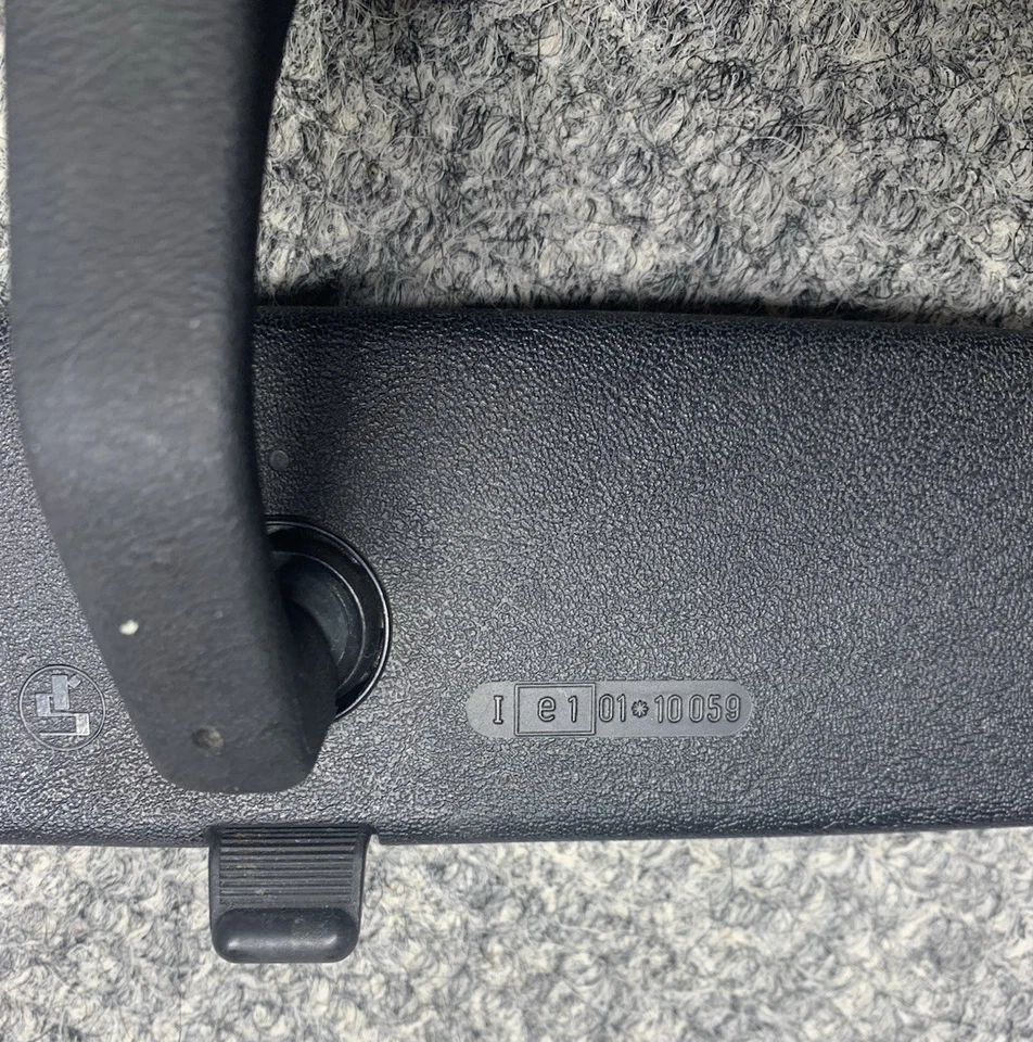 MERCEDES BENZ OEM W124 240D 300D 300TD 280E 300CD 300E REARVIEW MIRROR Foto 4 de 4