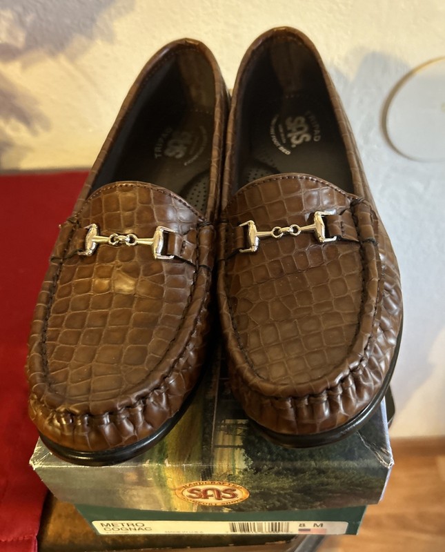 SAS Metro Cognac Croc Slip On Loafers Size 8M