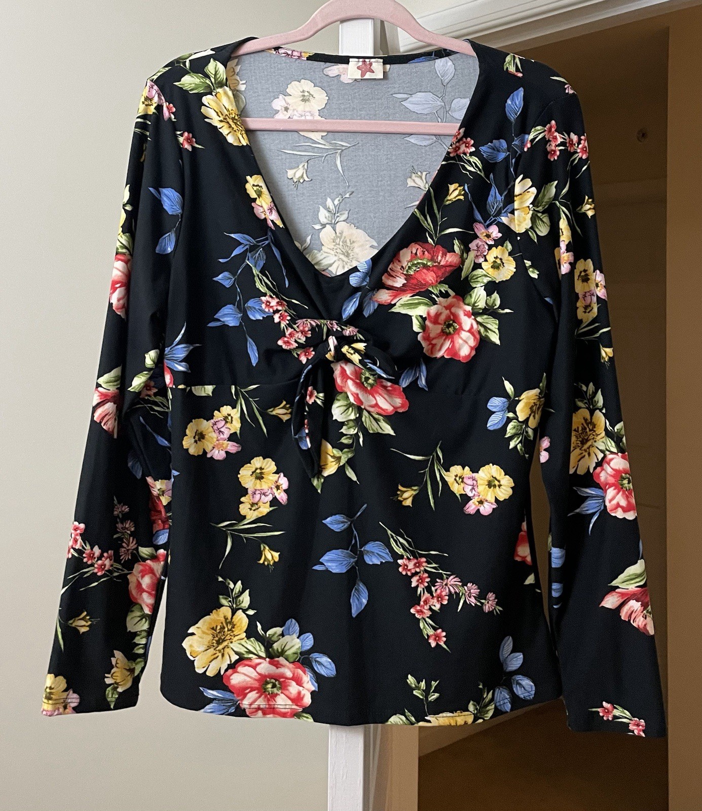 Bohemian Black Floral Tie-Front Top Women's XL Gypsy Glam Pullover