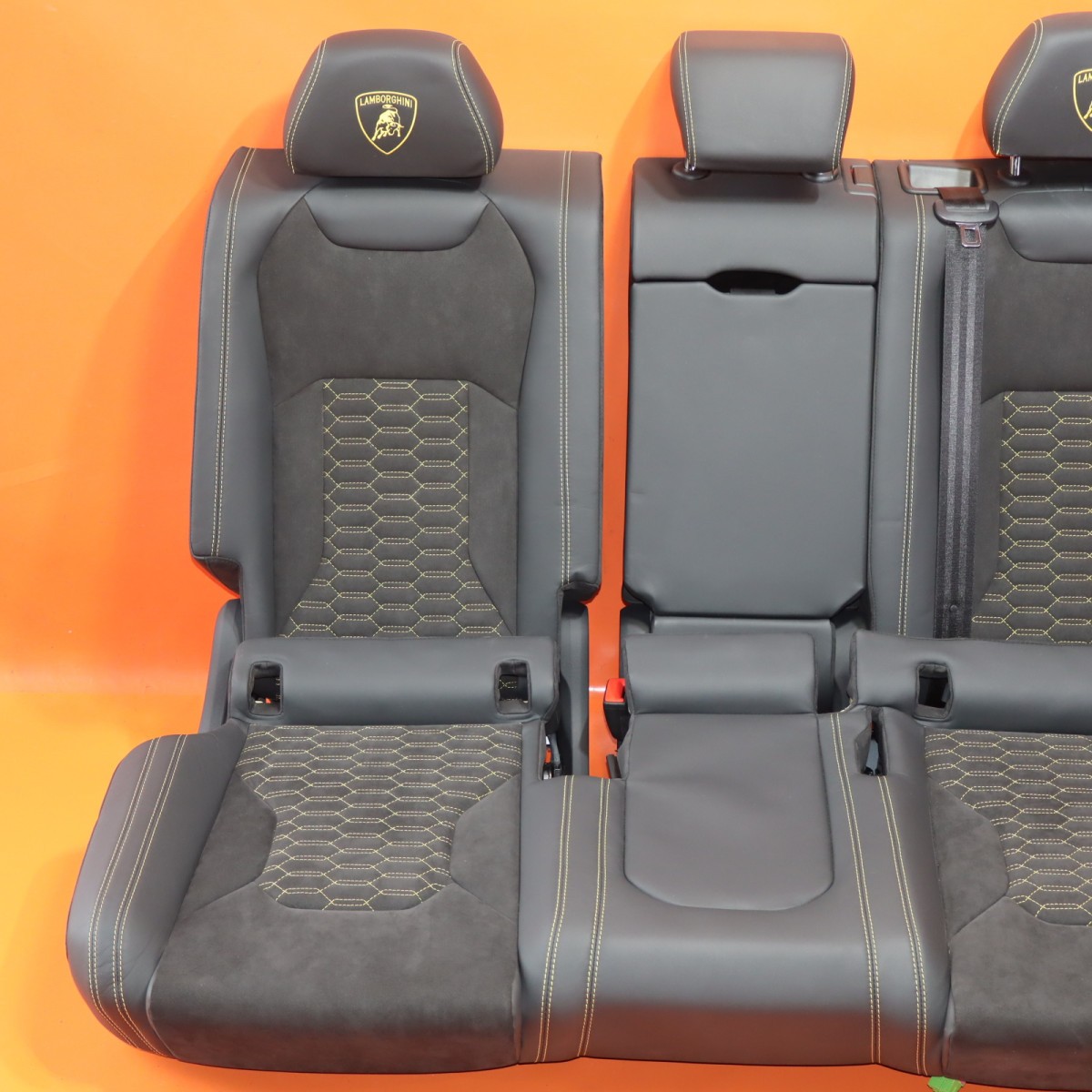 LAMBORGHINI URUS REAR SEAT 2019 2020 2021 2022 20223 4ML885039M 4ML 885 375 OEM