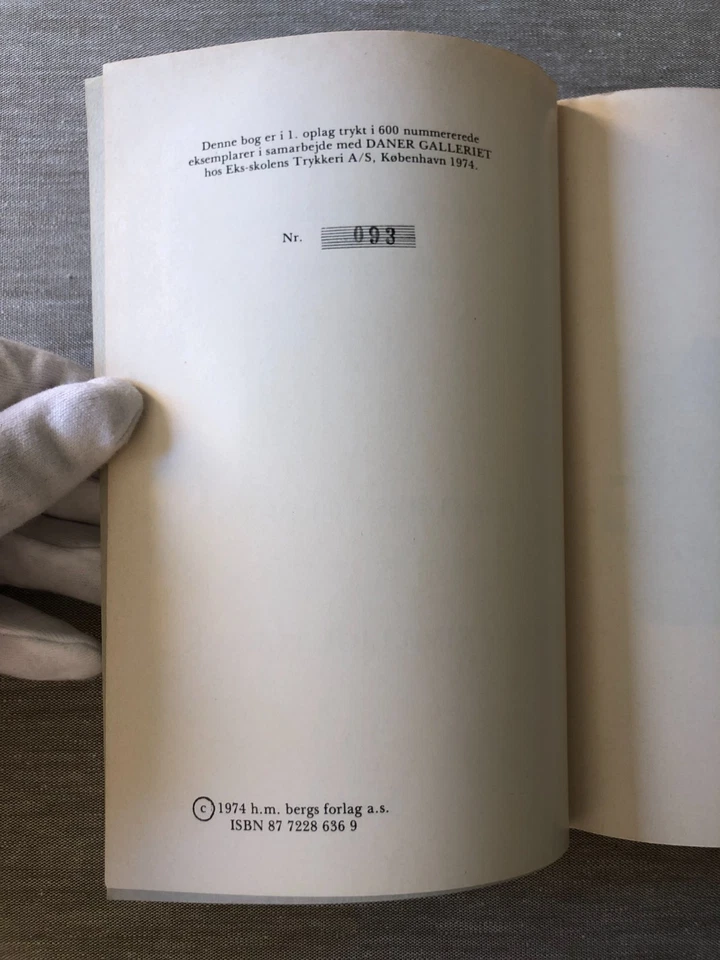 ANNETTE MESSAGER / LES TORTURES VOLONTAIRES / 1974 / RARE BOOK - Image 4 of 4