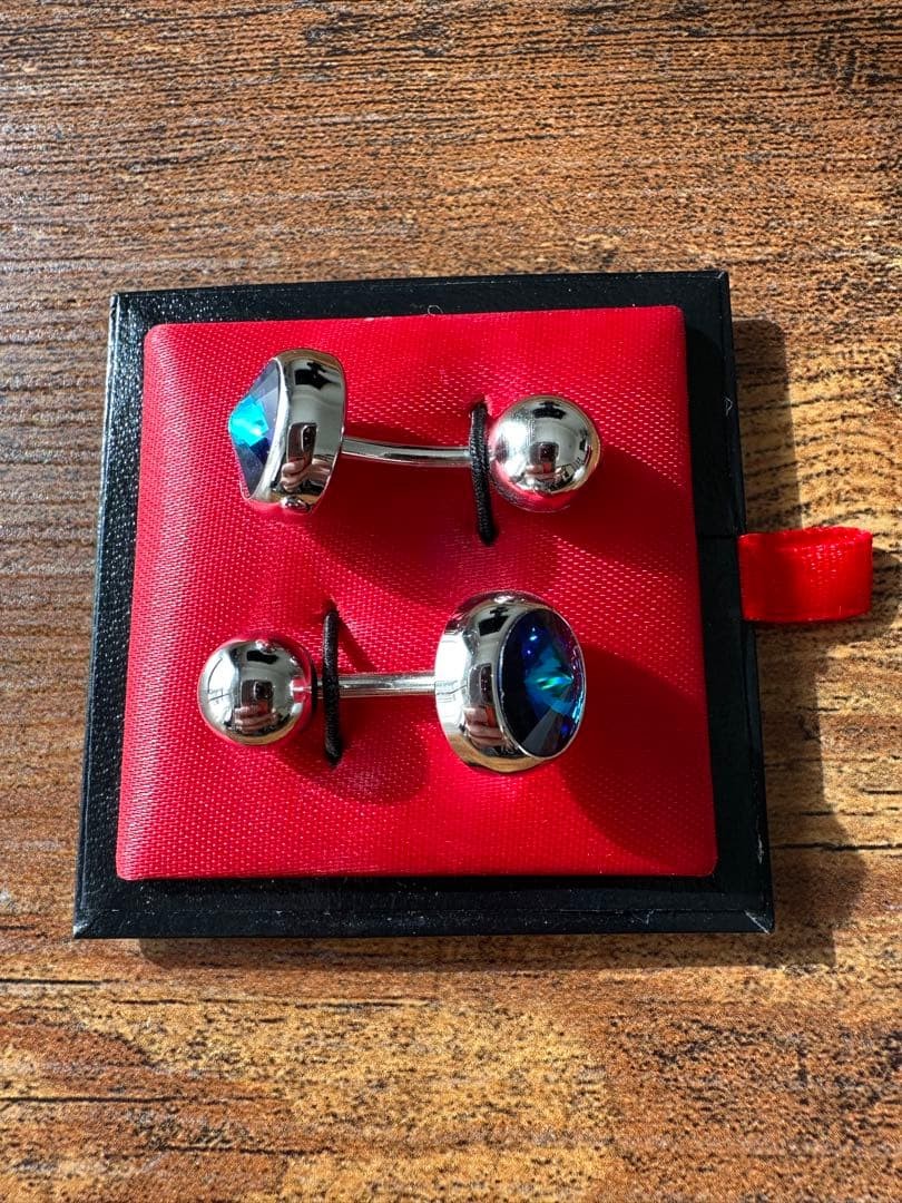 Louis Vuitton Cufflinks Metal Circular with Case Silver Blue for Formal thumbnail 3