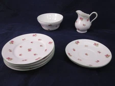 Victoria Czech China Set Pink Roses w/Green Trim Creamer, Bowl, Plates & Saucers