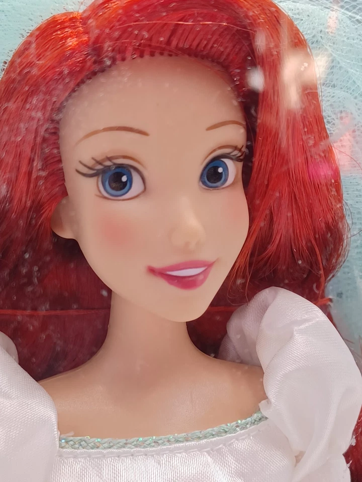 Disney Bride Ariel Puppe / Arielle die Meerjungfrau Braut / Classic Doll, NrfB - Bild 2 von 4