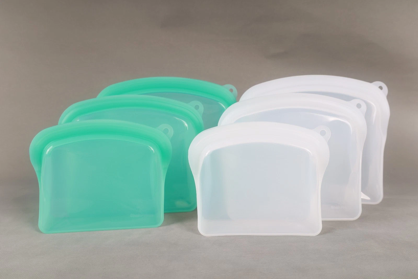 Silicone Food Storage Bags & Bag Pack of 3- Reusable, 600ml 1200ml 2000ml
Opens in a new window or t