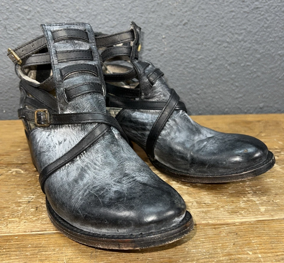 Freebird By Steven Stair Distressed Leather Women's Ankle Boots Size 7 Gray - Image 4 of 4