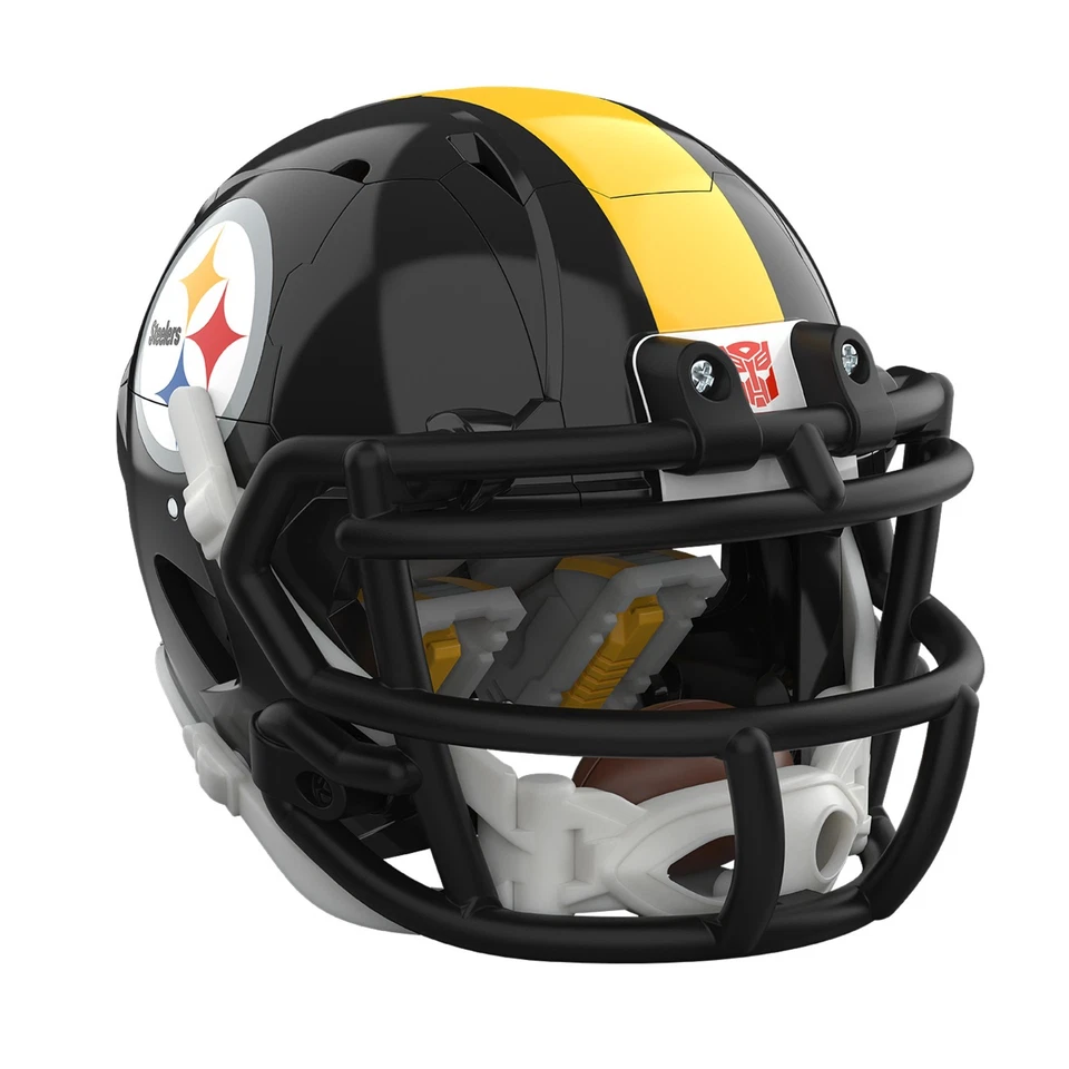 Transformers NFL Collaborative Deluxe Pittsburgh Steelers Steelmash 251201 - Image 3 of 4