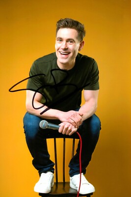 Simon Brodkin Hand Signed 6x4 Photo Lee Nelson Comedy Autograph Signature + COA