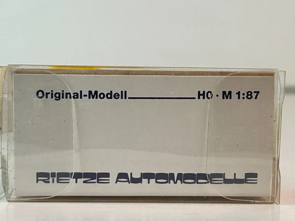 Modelos Rietze escala 1:87 Mitsubishi Pajero Foto 4 de 4