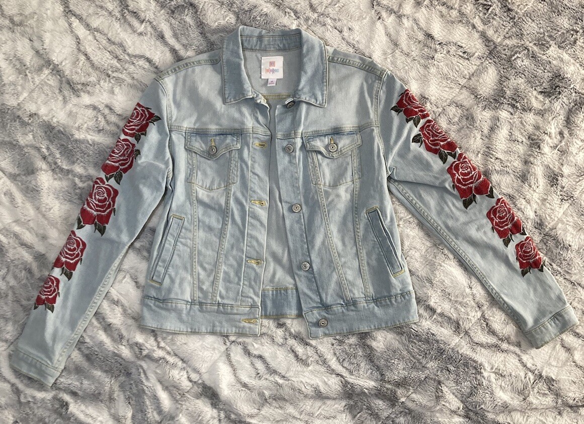 Lularoe Embroidered Rose Jean Jacket Light Wash Women’s Medium Button Up