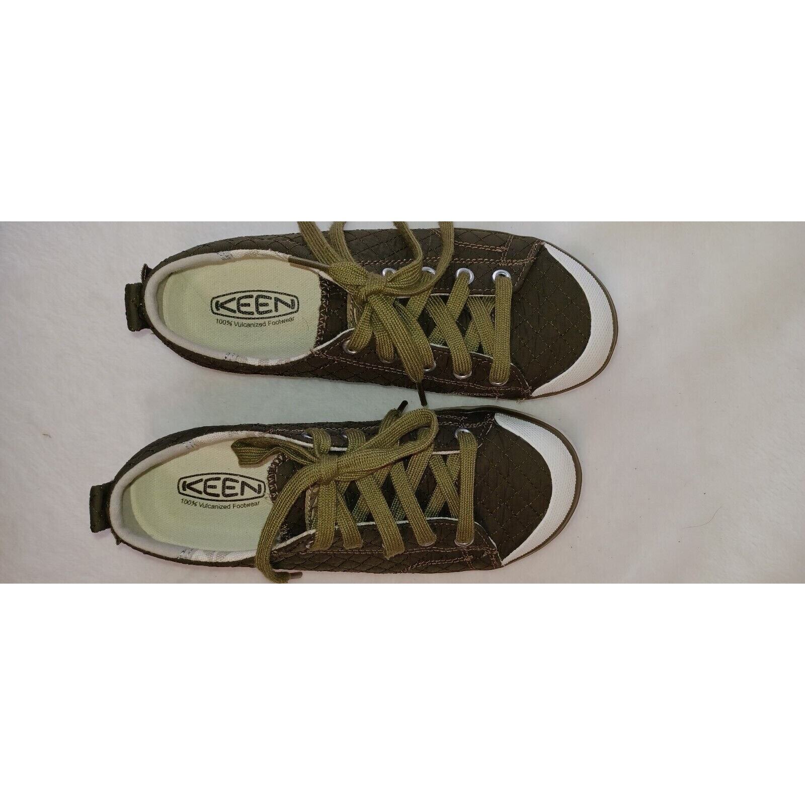 Scarpe basse sneakers Keen Elsa II trapuntate stringate verde oliva da donna taglia 5 5