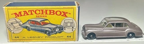 Matchbox Lesney #44 Rolls-Royce Phantom V With Box