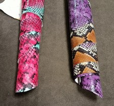 2 PEZZI VERA PELLE DI OVINO STAMPA INCISA PITONE E SERIGRAFATA CONCIA FREE METAL