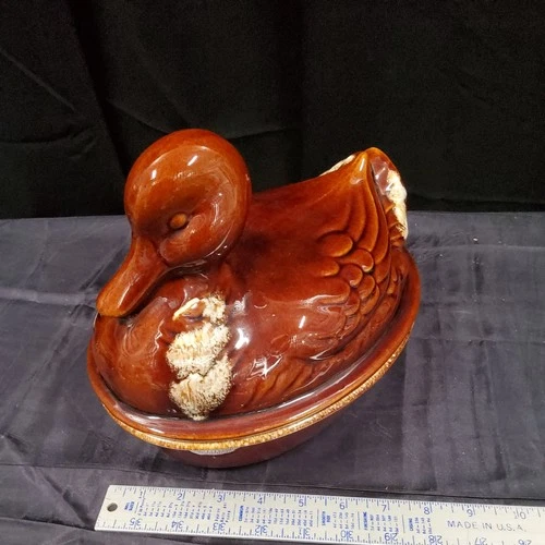 Vintage Hull USA Nesting Duck Oven Proof Brown Drip Glaze Casserole Dish Bowl