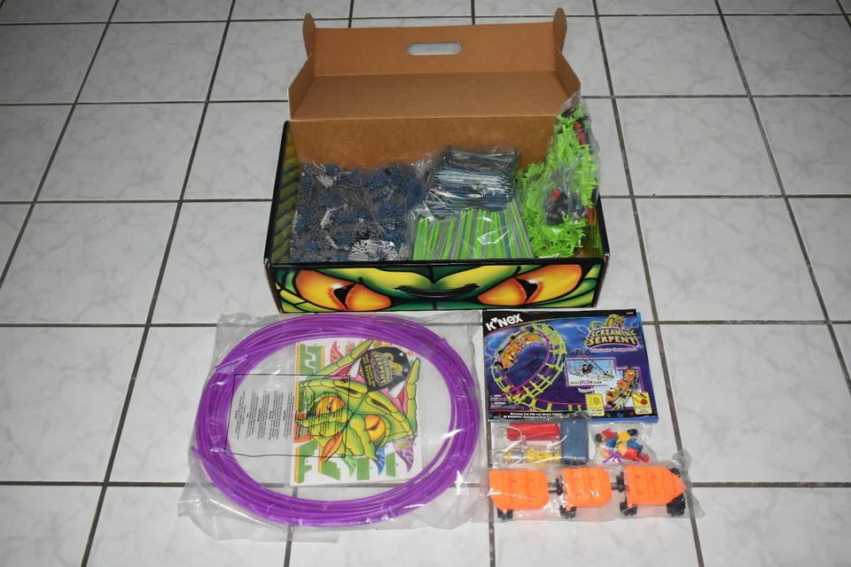 K'NEX Sealed Screamin Serpent Coaster Open Box M Number 63153 2001 Complete - Image 2 of 4