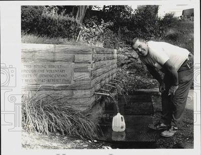 #ad 1984 Press Photo Jack Kellog of Waterford at Troy Spring New York tub31508 $24.99