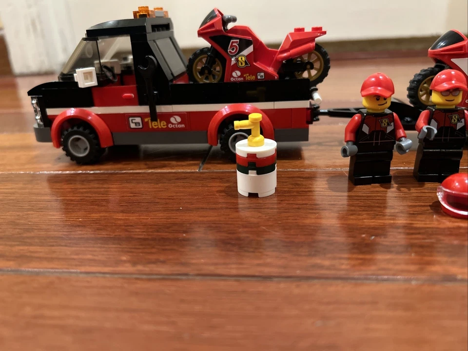 LEGO City: Transportador de bicicletas de carreras (60084), juego completo con instrucciones Foto 4 de 4