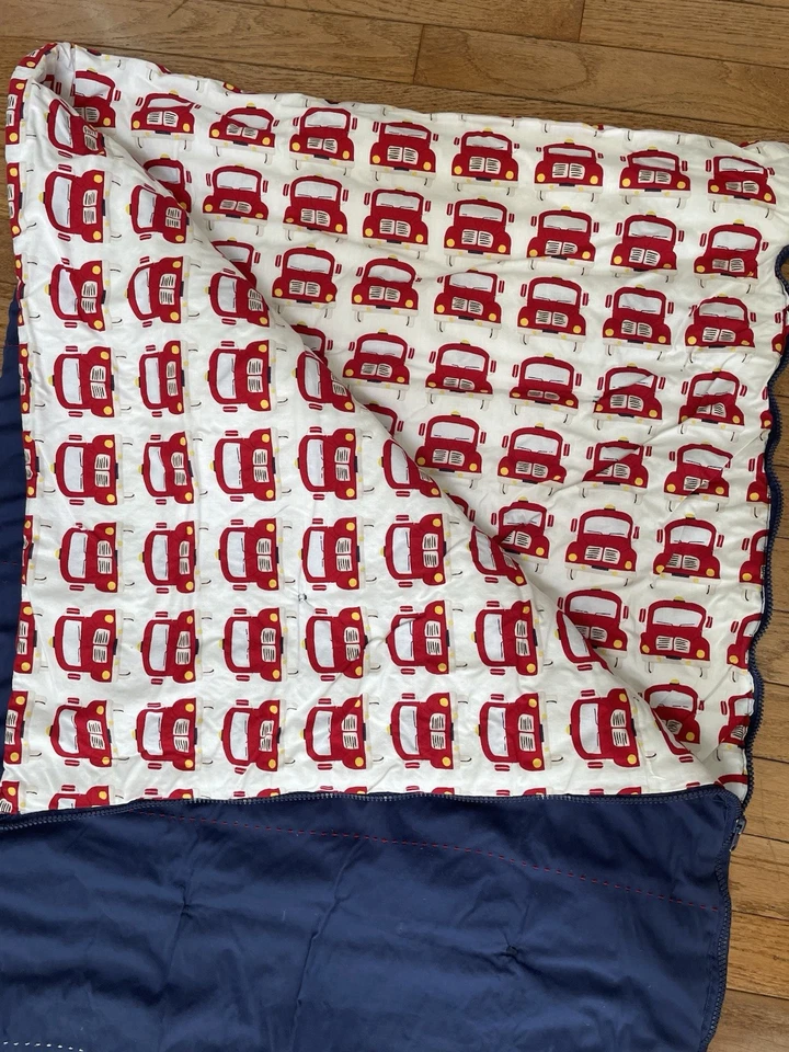 Saco de dormir Pottery Barn para camión de bomberos para niños Foto 3 de 4