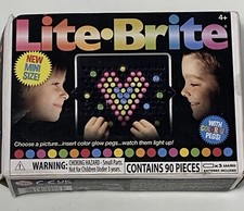 LITE BRITE MINI 90 Pieces 90 Multicolor Light Up Pegs Hasbro Light