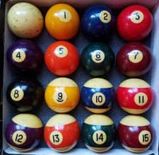 Vintage Billiard Pool Balls Size 2 1/4" Hipster cool analog in Original Box 61