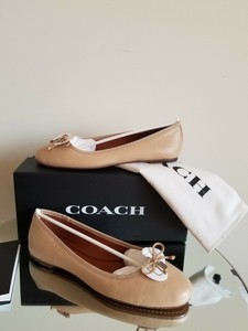coach lola ballet