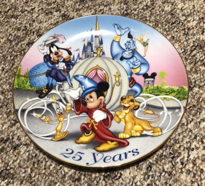 Disney EPCOT 25th Anniversary Plate ① Walt Disney World 25th Anniversary 8 