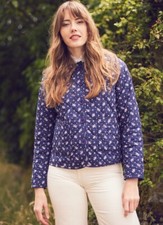 Beautiful Laura Ashley X Joanie Elin Lington Quilted Cotton Ditsy Floral Jacket