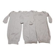 SIMPLE JOYS MADE BY CARTERS Sleepsacks Newborn Pull Over Gender Neutral Lot of 3