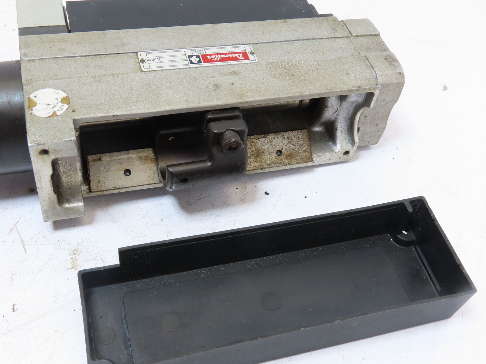 Desoutter AFD41-490 RPM Pneumatic AutoFeed Drill 1/4"Hex Screw Gun Chuck Clutch