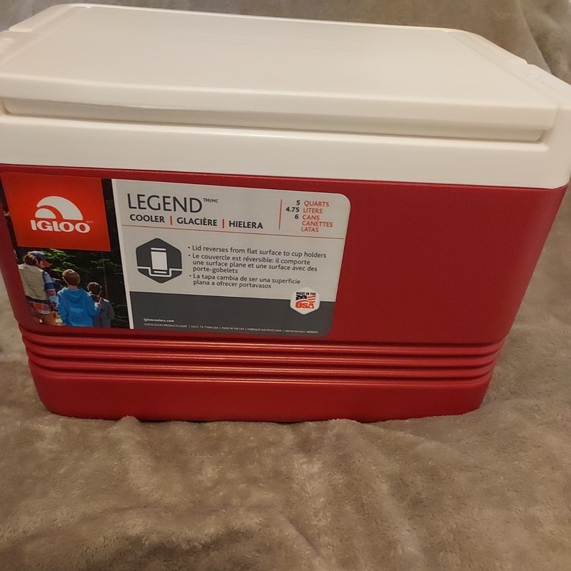 Igloo Legend Red 6-Can 5 QT Cooler