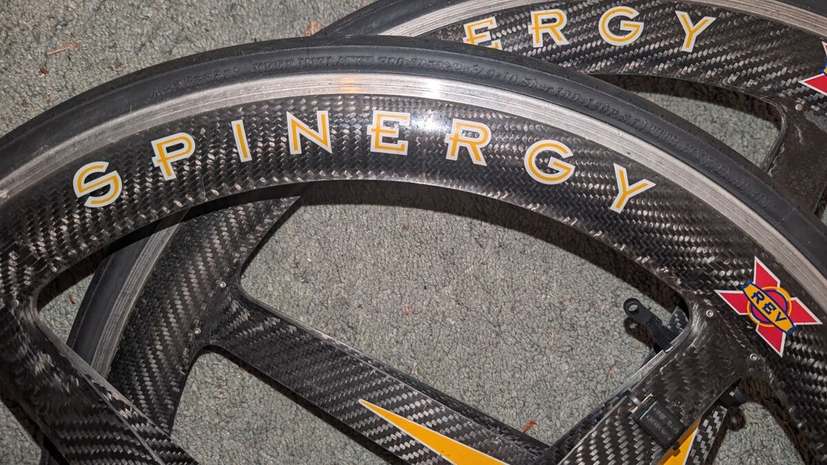 VINTAGE SPINERGY REV-X 650c CARBON/ALUMINUM CLINCHER ROAD VINTAGE SPINERGY REV-X 650c CARBON/ALUMINUM CLINCHER ROAD