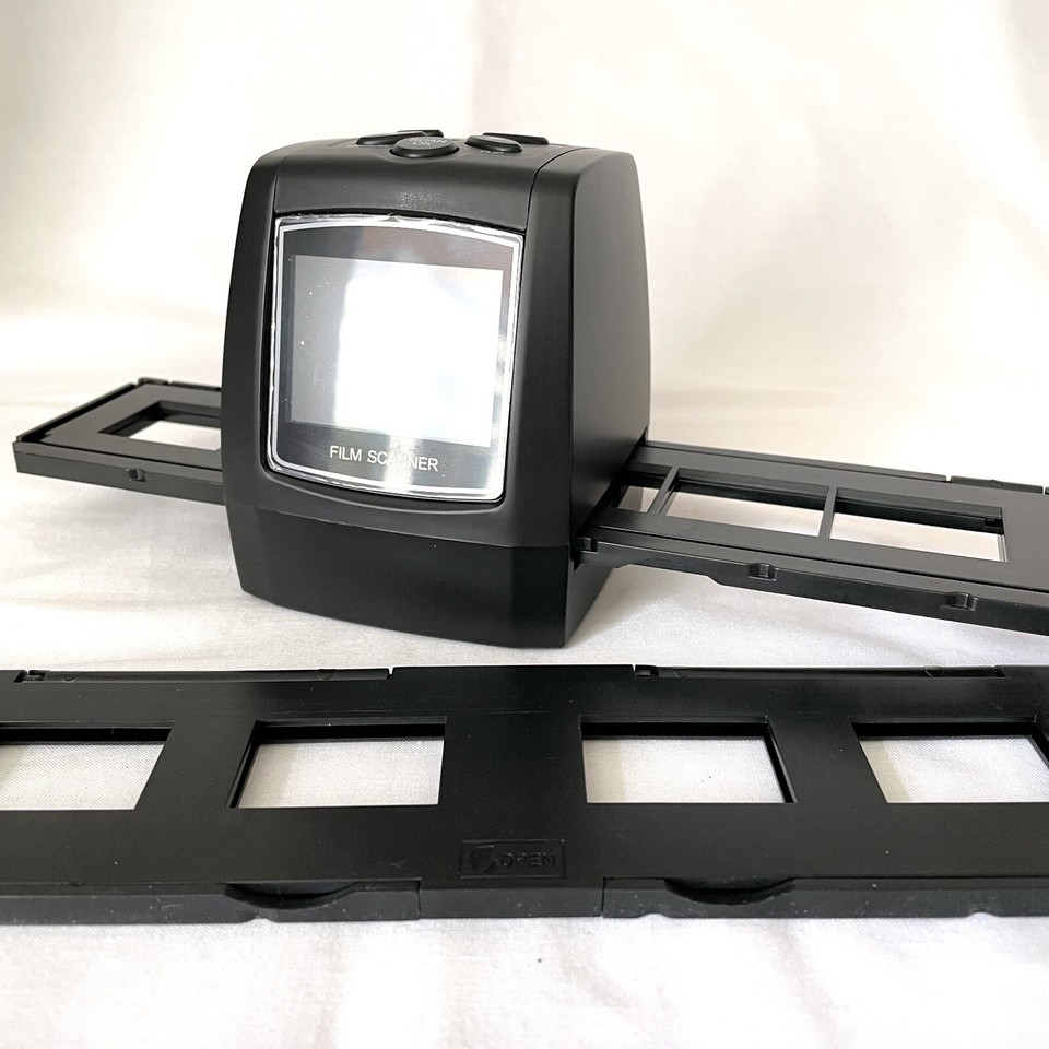 Digitnow! 5M/10M Stand alone 2.4'' LCD Display Film/Slide scanner