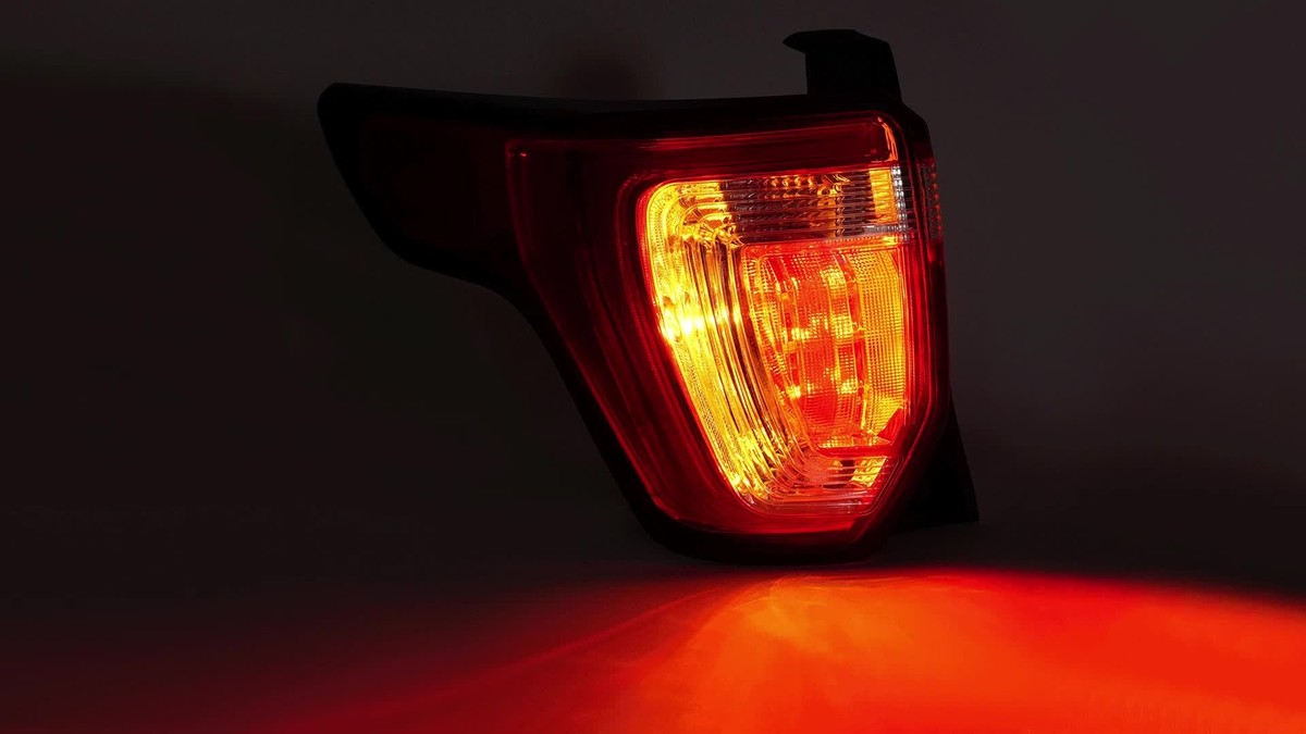 Fit For 2016 2017 2018 2019 Ford Explorer Tail Light Brake Lamp