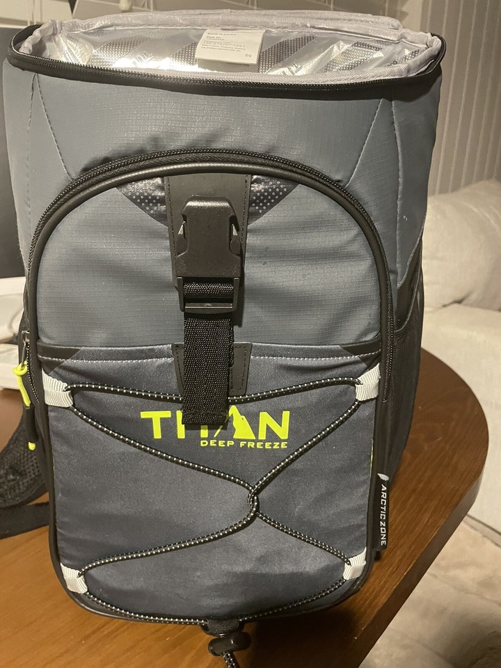 Titan Deep Freeze 24 Can Backpack Cooler Bag Insulated Leak Proof Camping eBay