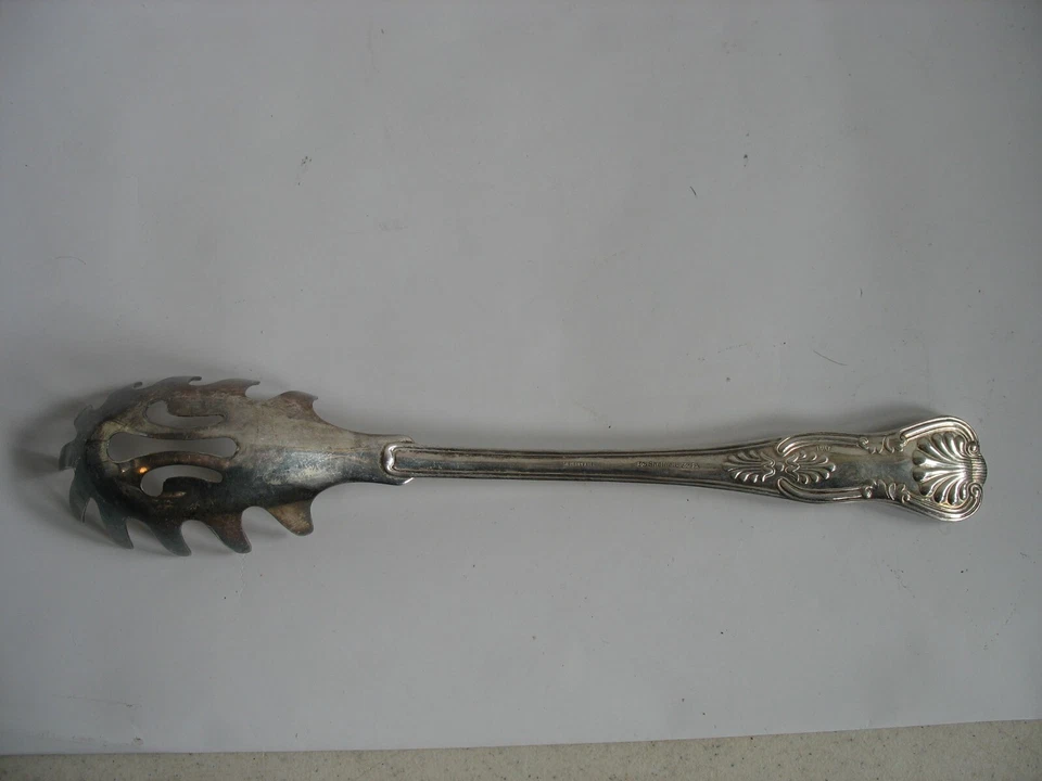 The Sheffield Silver Co Silverplate Spaghetti pasta Serving Piece Fork 11" shell - Image 4 of 4